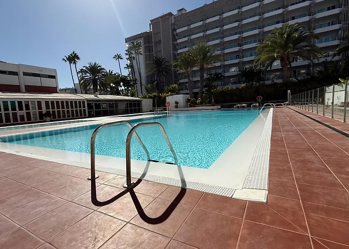 Danubio, Modernes Mit Poolblick Und Seitlichem Meerblick, Wohnzimmer Und 1 Schlafzimmer, 4 Etage, Im Herzen Von Playa Del Ingles, Gran Canaria
