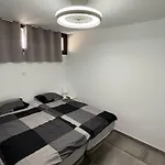 Διαμέρισμα Danubio, Modernes Mit Poolblick Und Seitlichem Meerblick, Wohnzimmer Und 1 Schlafzimmer, 4 Etage, Im Herzen Von Playa Del Ingles, Gran Canaria *