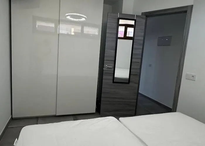 Danubio, Modernes Mit Poolblick Und Seitlichem Meerblick, Wohnzimmer Und 1 Schlafzimmer, 4 Etage, Im Herzen Von Playa Del Ingles, Gran Canaria 플라야 델 잉글스